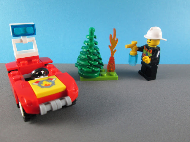 Set LEGO Juniors Easy to Build 30338 Fire Car