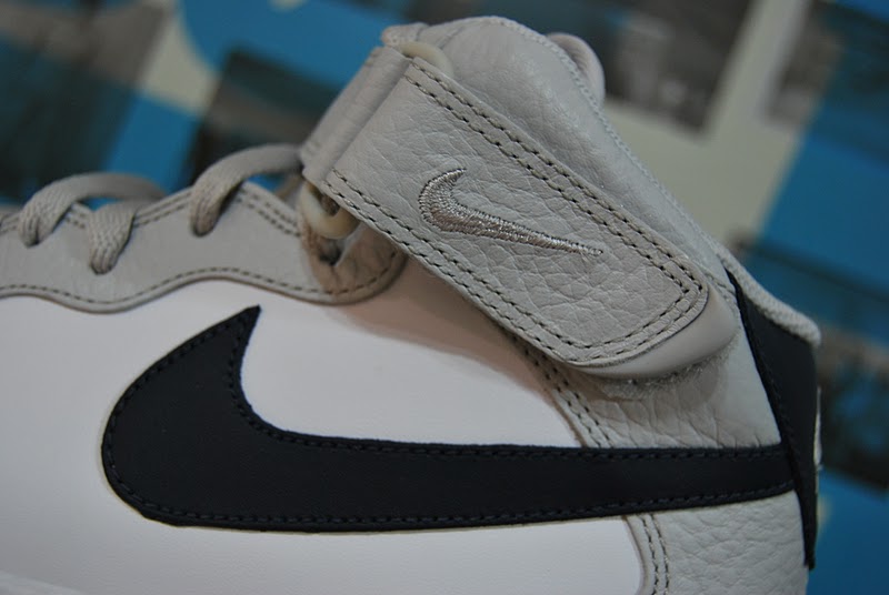 phat soles air force 1