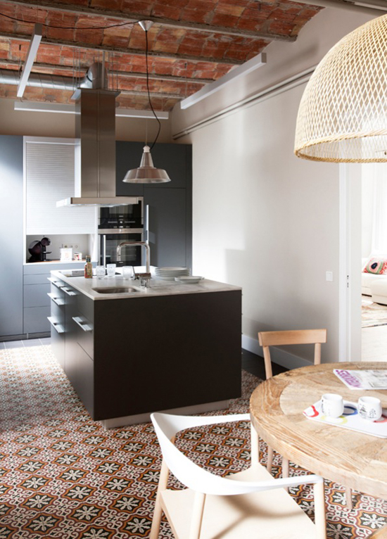 Contemporary kitchens with cement tiles | Design by Meritxell Ribé. Photo by Mauricio Fuertes.