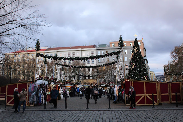 Christmas markets in Prague. Tips where to go so you see the less famous ones but equally as beautiful ones.