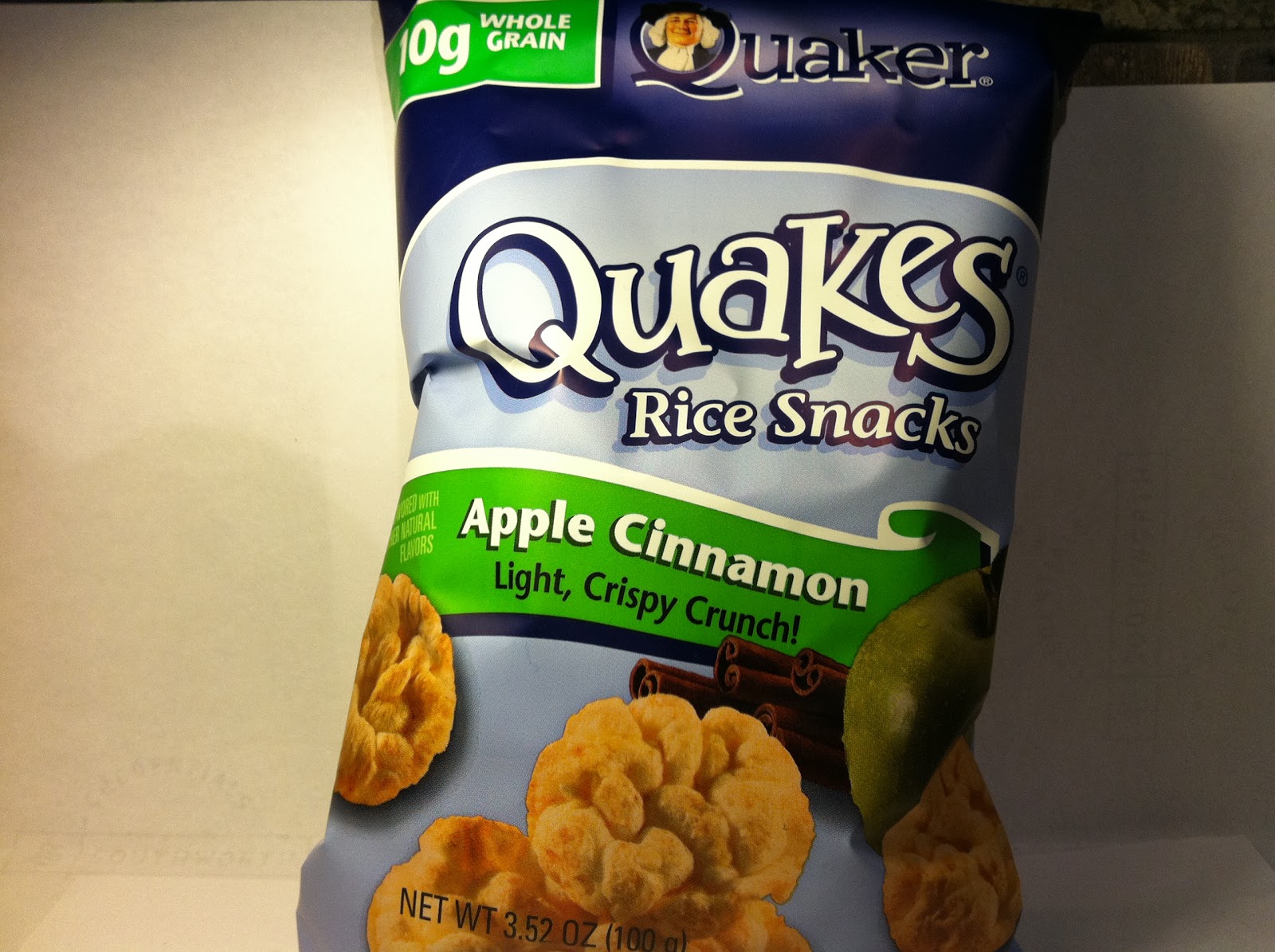 Crazy Food Dude: Review: Quaker Popped Apple Cinnamon Rice Snacks