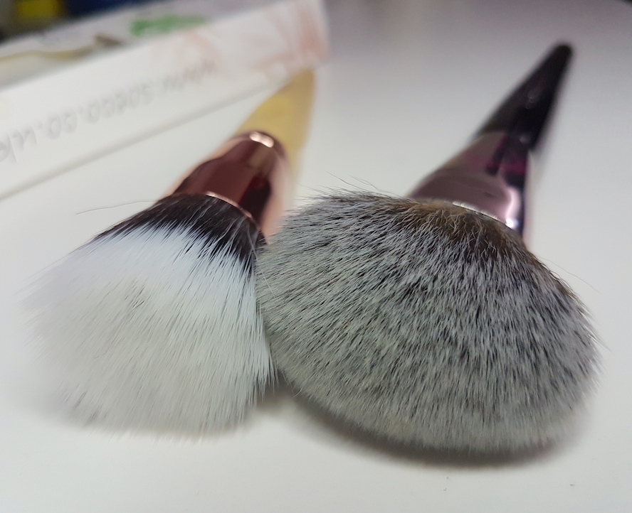 Beautifinous. So Eco Rose Gold Stippling Brush and Look Good Feel