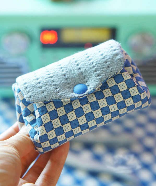 Fabric Purse Tutorial. DIY Tutorial Ideas!