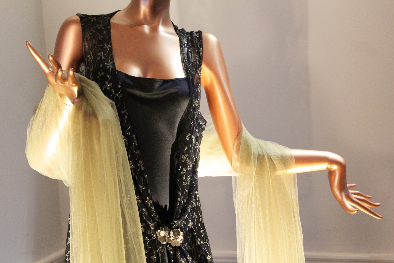 Miss Fisher Costume Exhibition GracefullyVintage