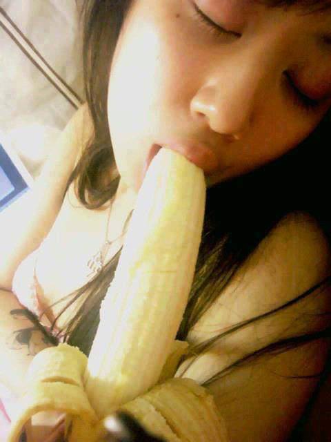 Gambar Bogel Awek cun melayu seksi. bertudung tapi seksi. bogel ketat nampak badan. skodeng   Melayu Boleh.Com