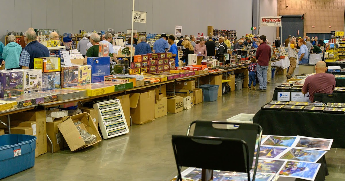 Bubba's Garage Photos from the Atlanta Model Train Show