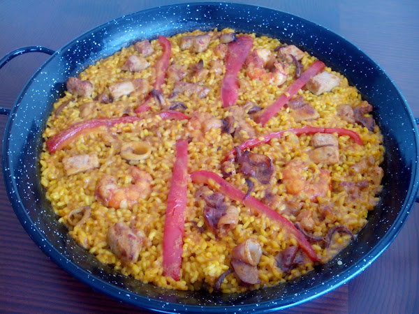 Paella alicantina. La salmorreta marca la diferencia.