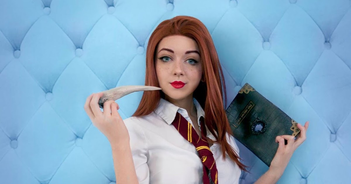 Harry Potter Themed Pin-Up Cosplay By Ginny Di.
