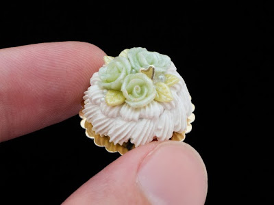 French vacherin cream cake with green roses - miniature food
