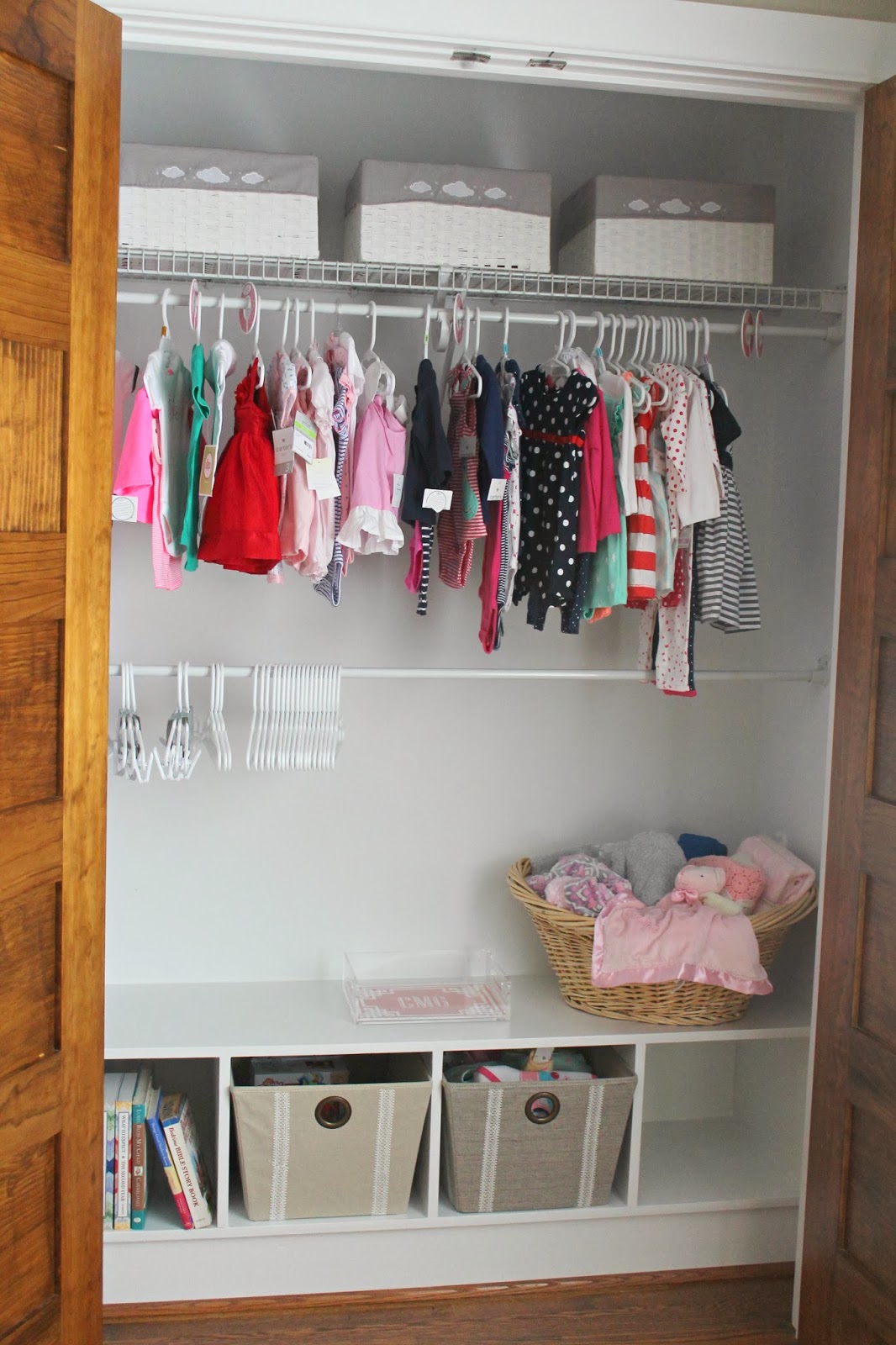 Baby Closet Organization Ideas (7 Must-Try Tips) - Mommyhooding