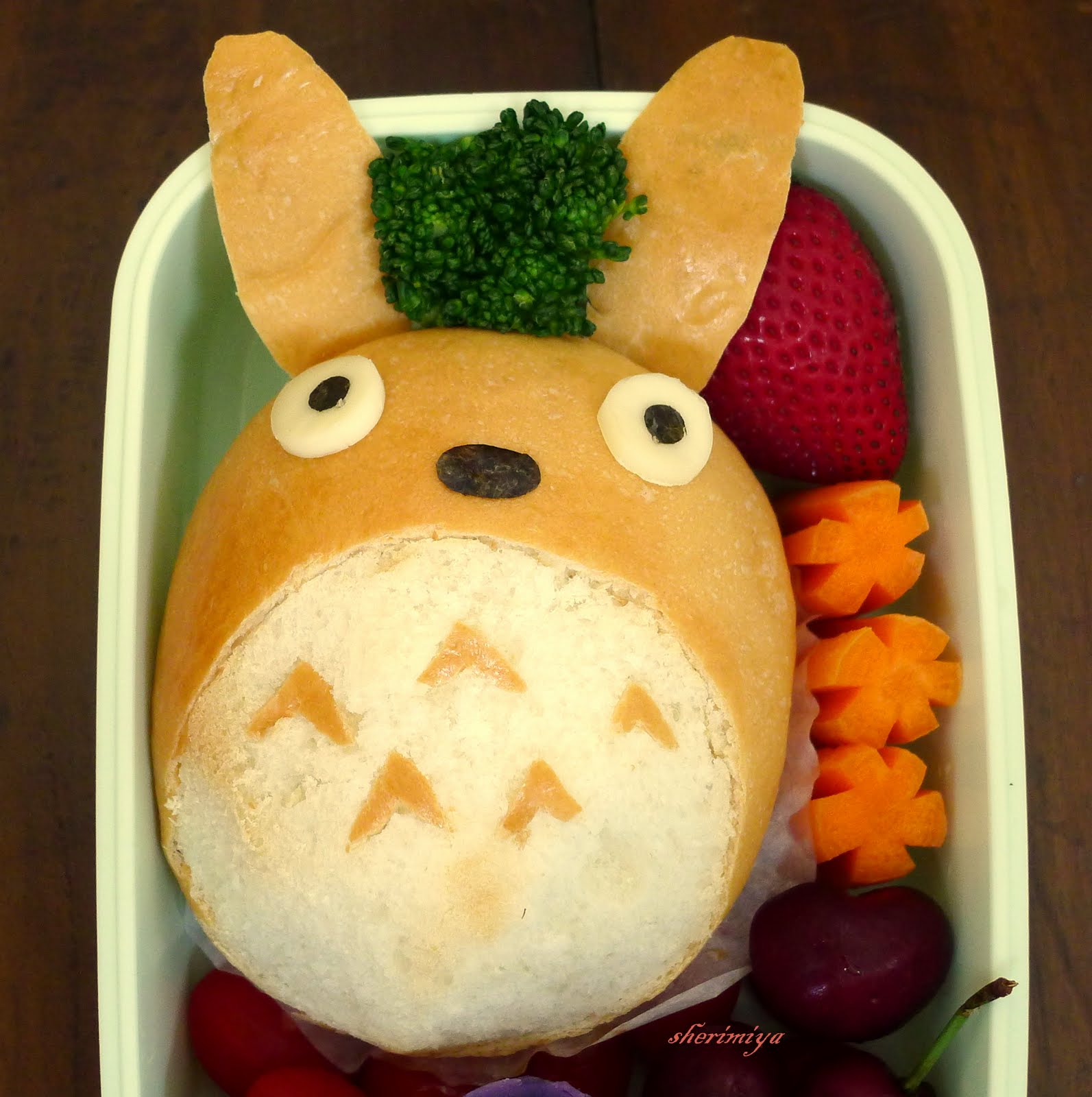 Totoro Bento Field Lunch Box