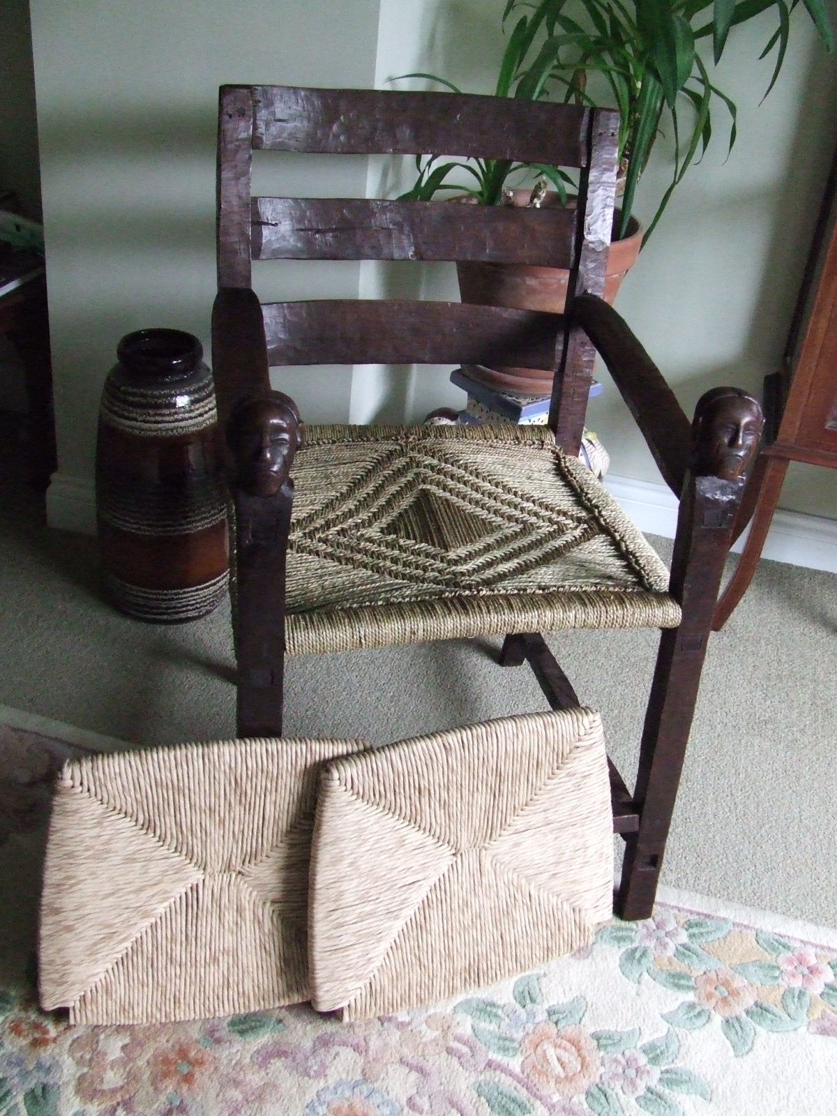 Former Glory Seat Weaving One African Seagrass Chair finished, just
