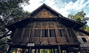Seni Bina Rumah Melayu Tradisional - Koleksi Gambar 