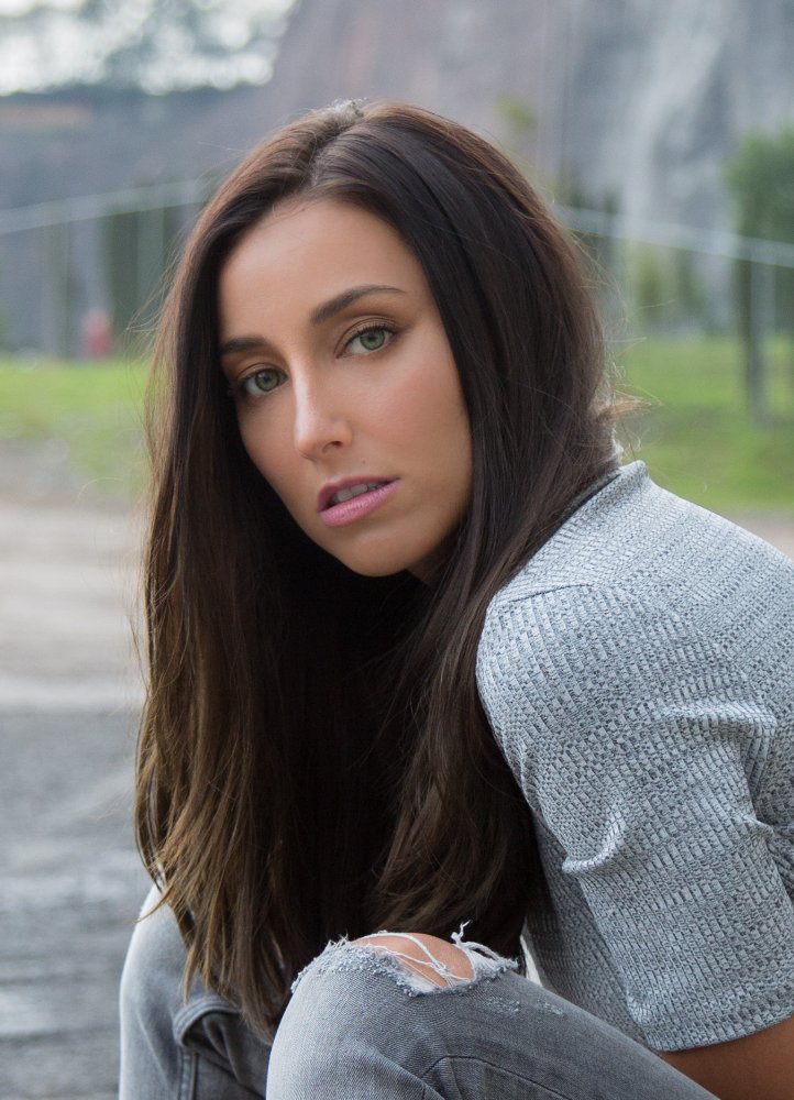 Sofía Sisniega movies list and roles (The House of Flowers (La casa de