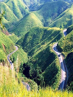 vách đá Hà-giang- vách đá Hà-giang-