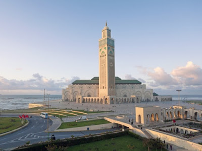 10 Masjid Terbesar di Dunia
