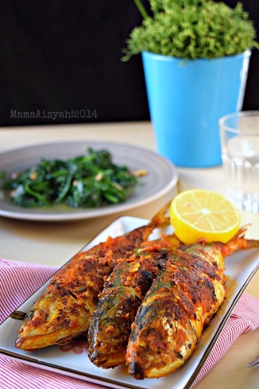 Dapur Mama Aisyah: Ikan Bakar / Panggang Pedas dengan 