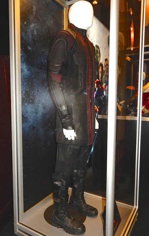 Avengers Age of Ultron Hawkeye film costume