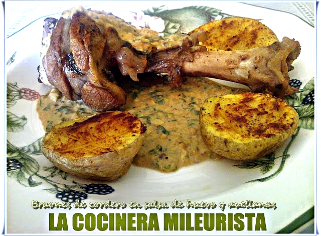 Braones de cordero en salsa de huevo y avellanas/Patatas asadas con pimentón