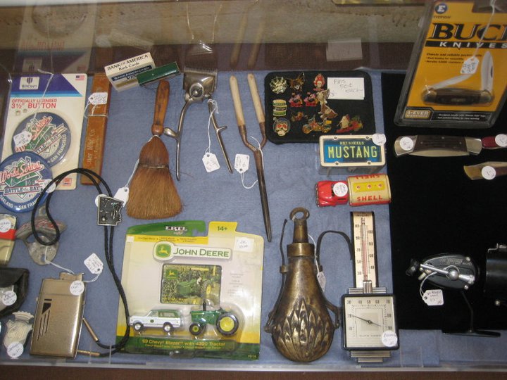 Joe's Five and Dime Squaw Valley Consignment Shoppe