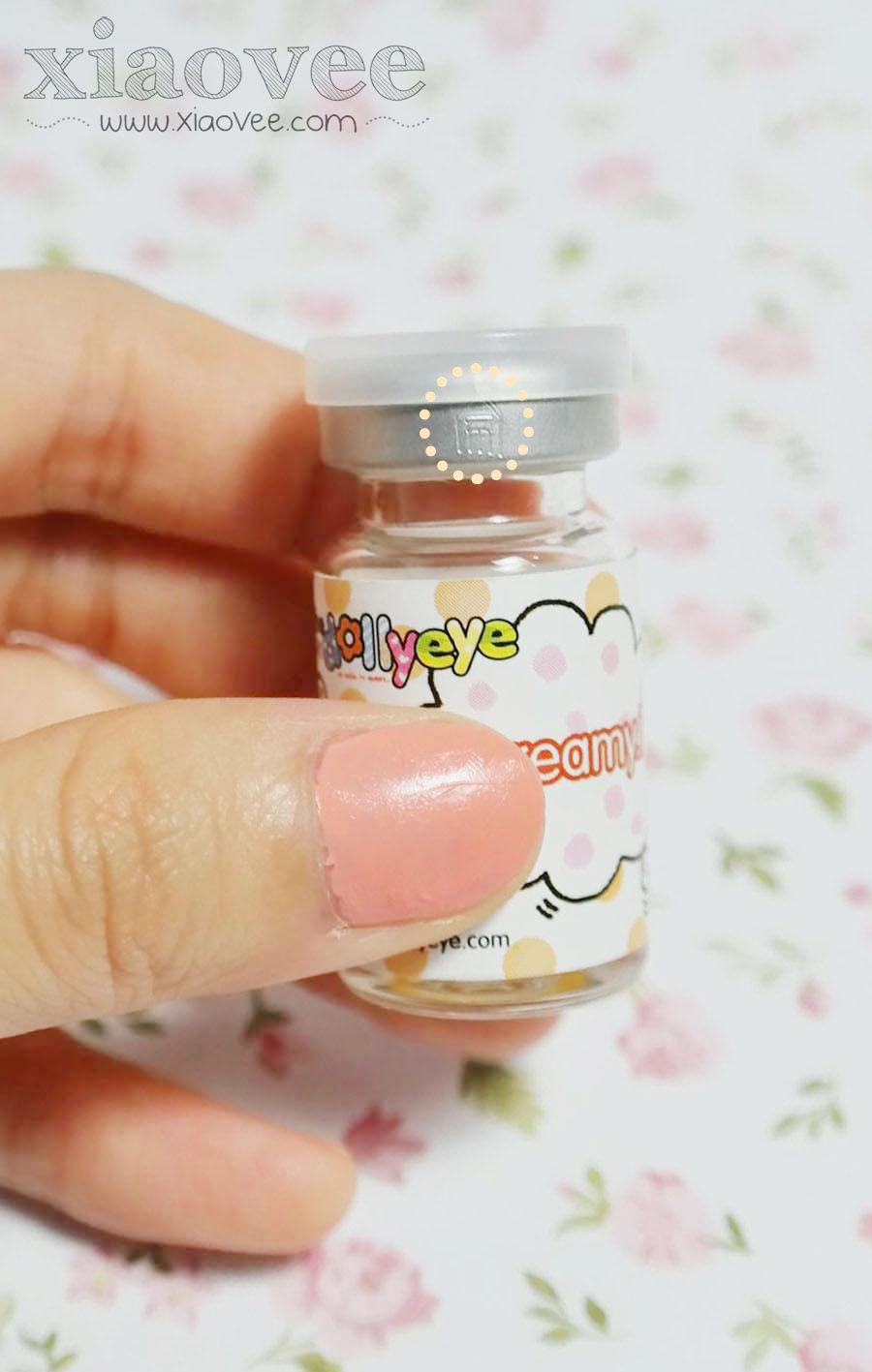 Xiao Vee Indonesian Beauty Blogger TIPS How to Open Contact Lens Bottle Correctly