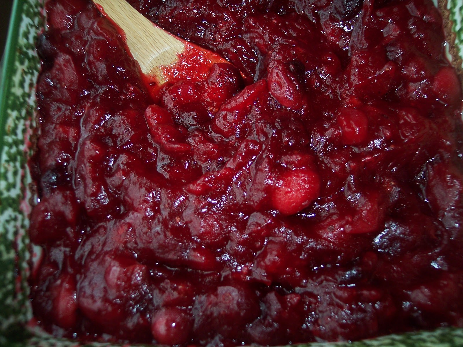 Savory Moments Gingerclementine cranberry sauce