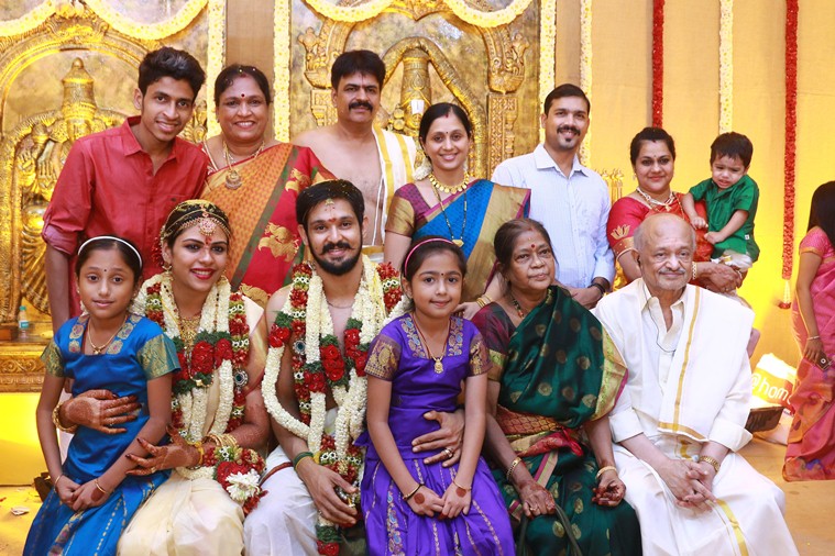 Kollywood Actor Nakul Marries Longtime Girlfriend Sruti Bhaskar Indian Celebrity Events She get married by director rajakumaran on on 9 april. kollywood actor nakul marries longtime