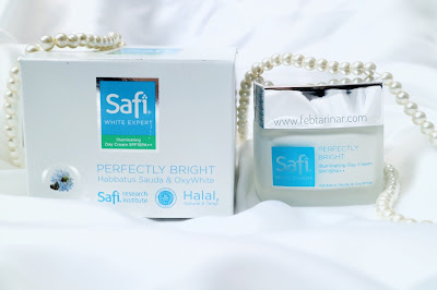 Safi White Expert Illuminating Day Cream SPF 15 PA++ beauty blogger bandung
