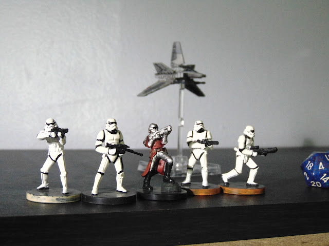 Imperial Hunter-Killer Team with Alpha-class Starwing