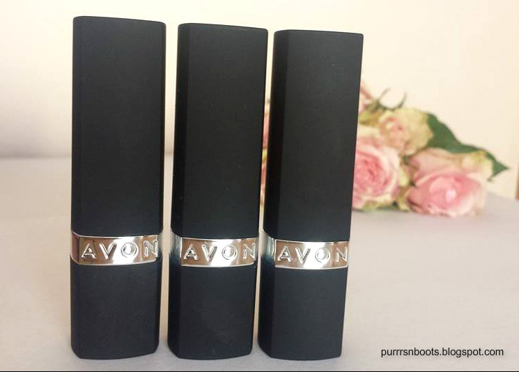 Purrrsnboots Avon True Colour Perfectly Matte Review
