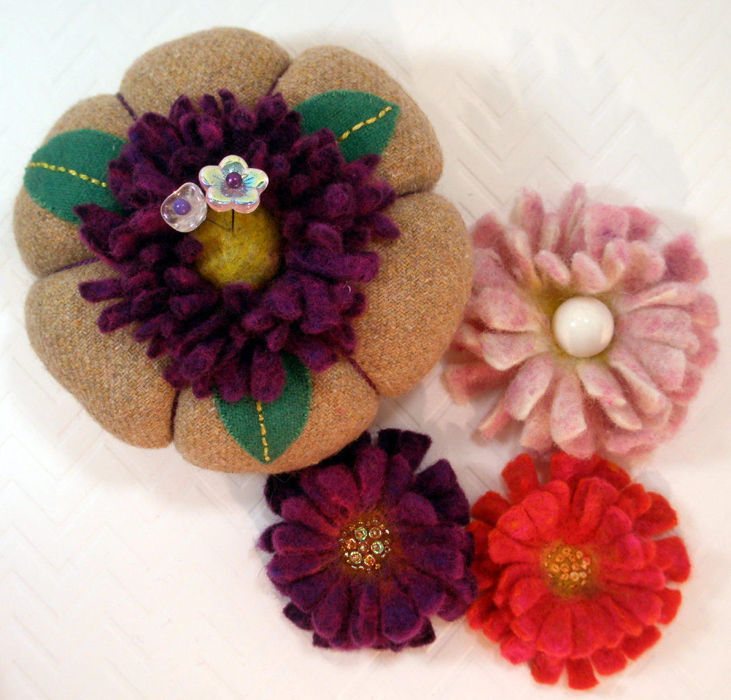 fiberluscious Easy and Fun Wool Flower Tutorial and Wool Giveaway!