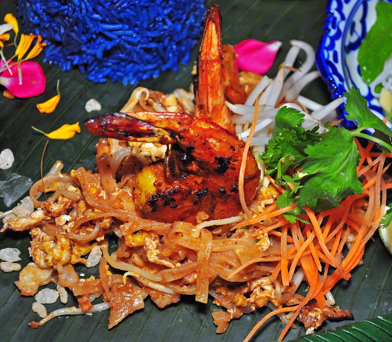 Art And Entertain Me Farmhouse Kitchen Thai Cuisine A Feast For All Senses At Oakland Waterfront