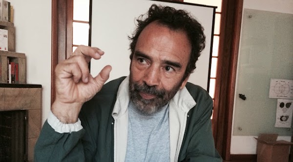 Damian Alcázar lanza petición para que diputados y senadores ganen igual que un obrero. DIFUNDE!!! Damian Alcázar lanza petición para que diputados y senadores ganen igual que un obrero. DIFUNDE!!!