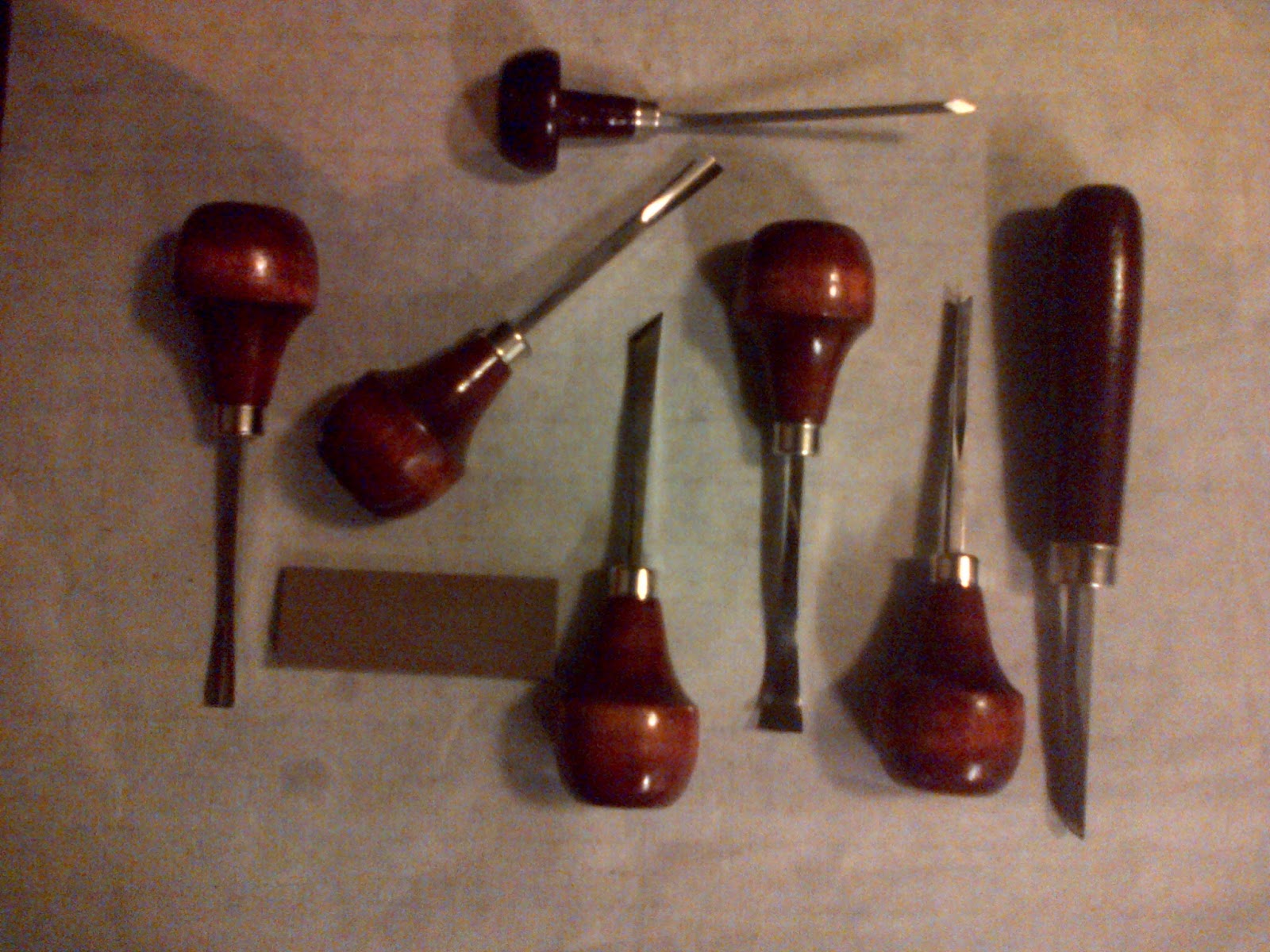 Zainal Abidin Musa, a Malaysian artist New toy engraving tools for my