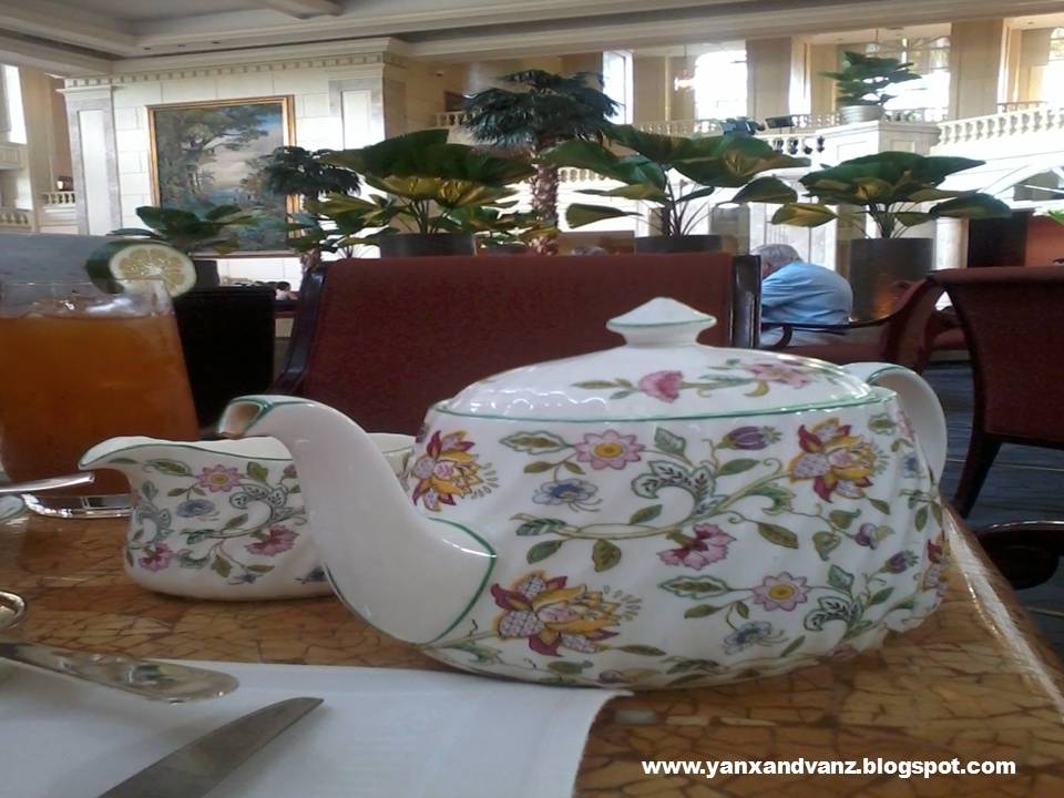 Peninsula Manila Afternoon Tea Buffet at the Lobby