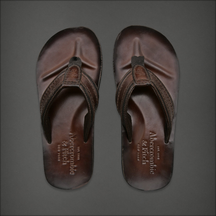 abercrombie and fitch flip flops