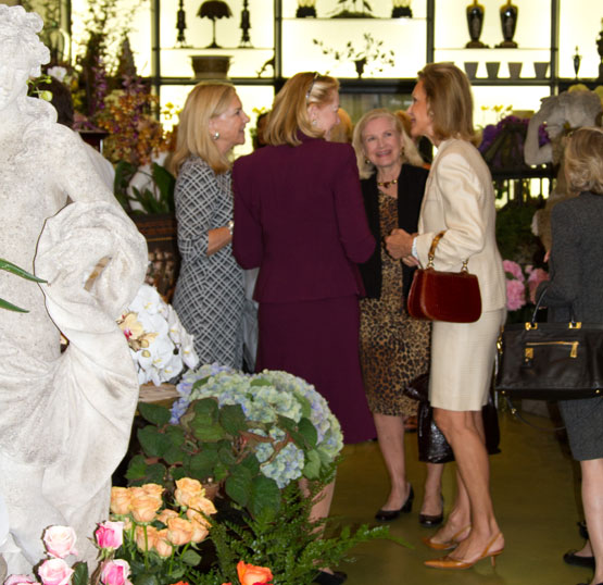 Joe Ruggiero Designer/ HGTV Host My Favorite Florist In New York. ZeZe