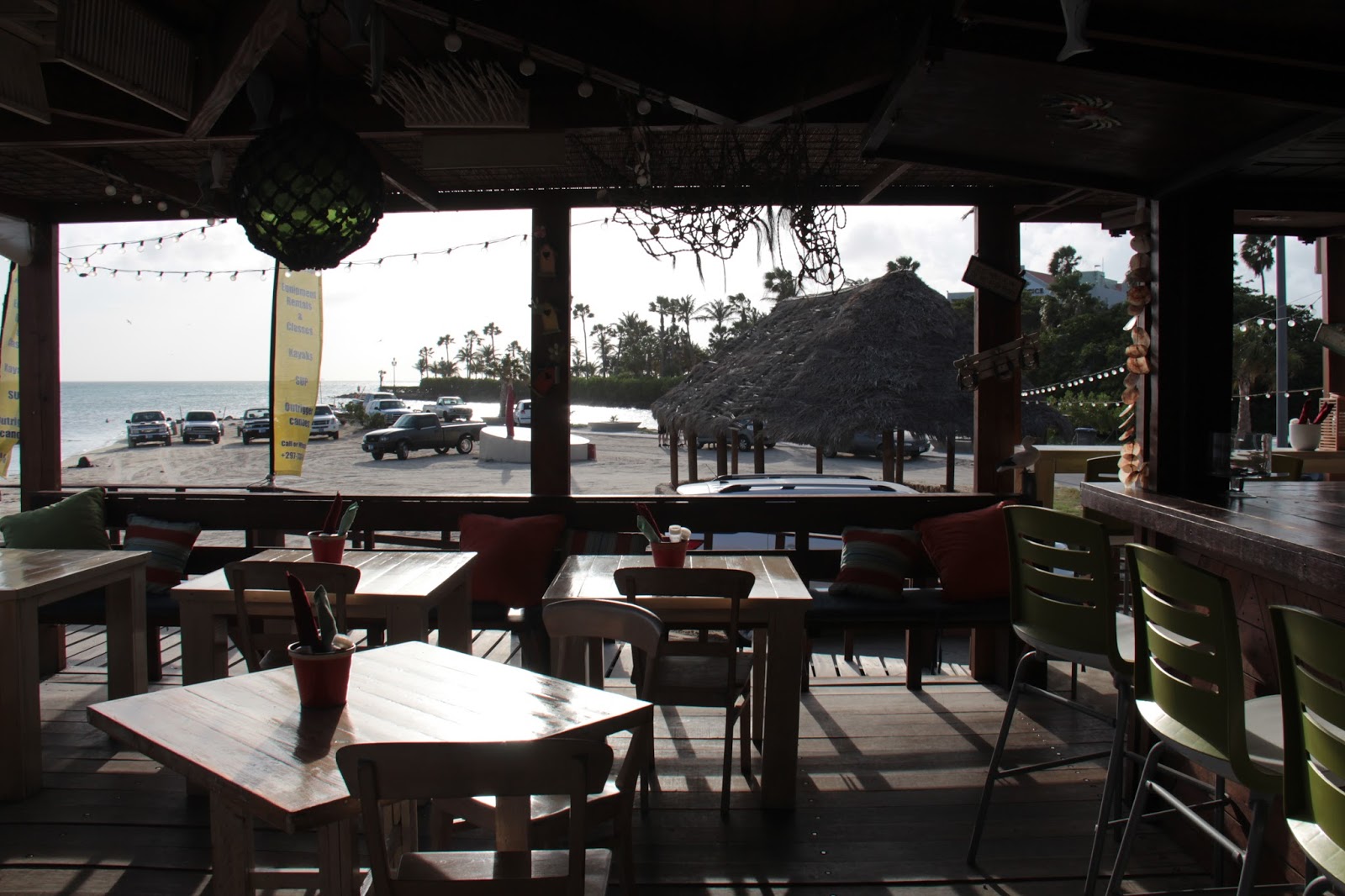 Aruba: Restaurante The West Deck | Apaixonados por Viagens | Roteiros e ...