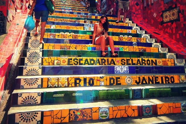 Khu phố nghệ thuật Escadaria Selarón ở Rio De Janeiro