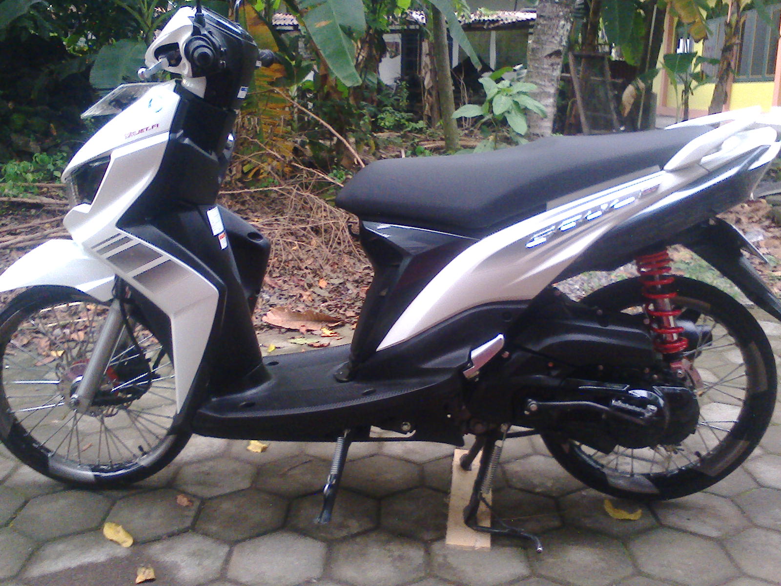  Modif  Mio  Soul Gt Velg Jari Jari Modifikasi Motor  