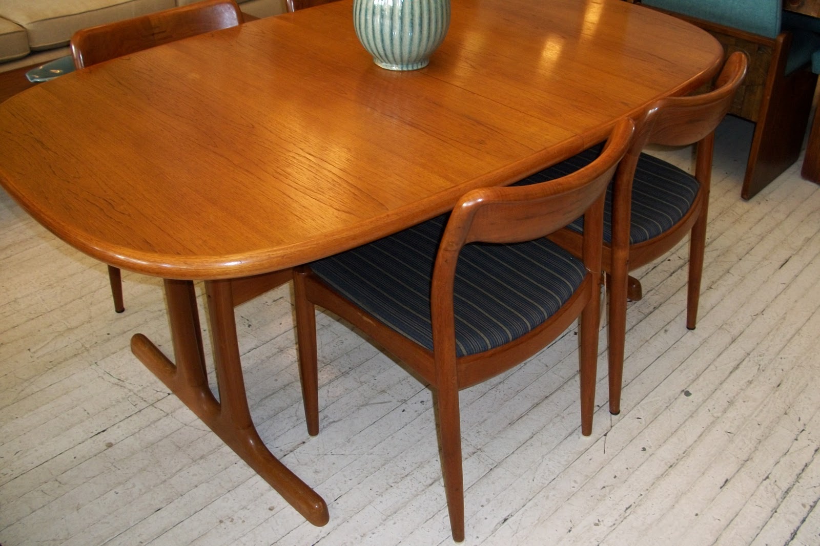 Complete Your Dining Room With A Teak Dining Table Set