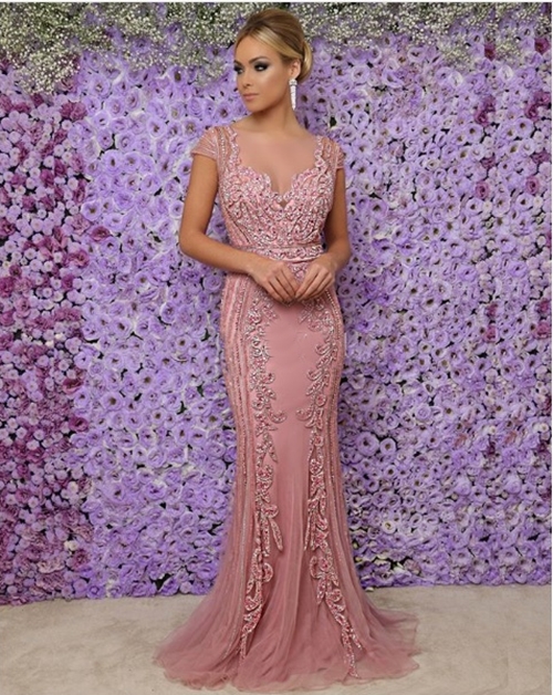 vestido de manga curta para festa