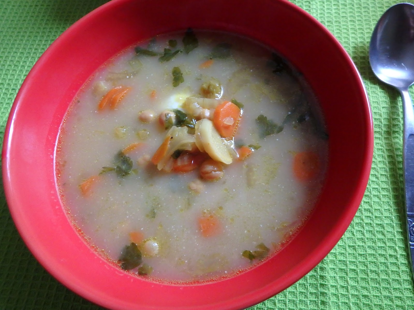 Zsuzsa ízutazásai. Fehér és barna shimeji gomba.