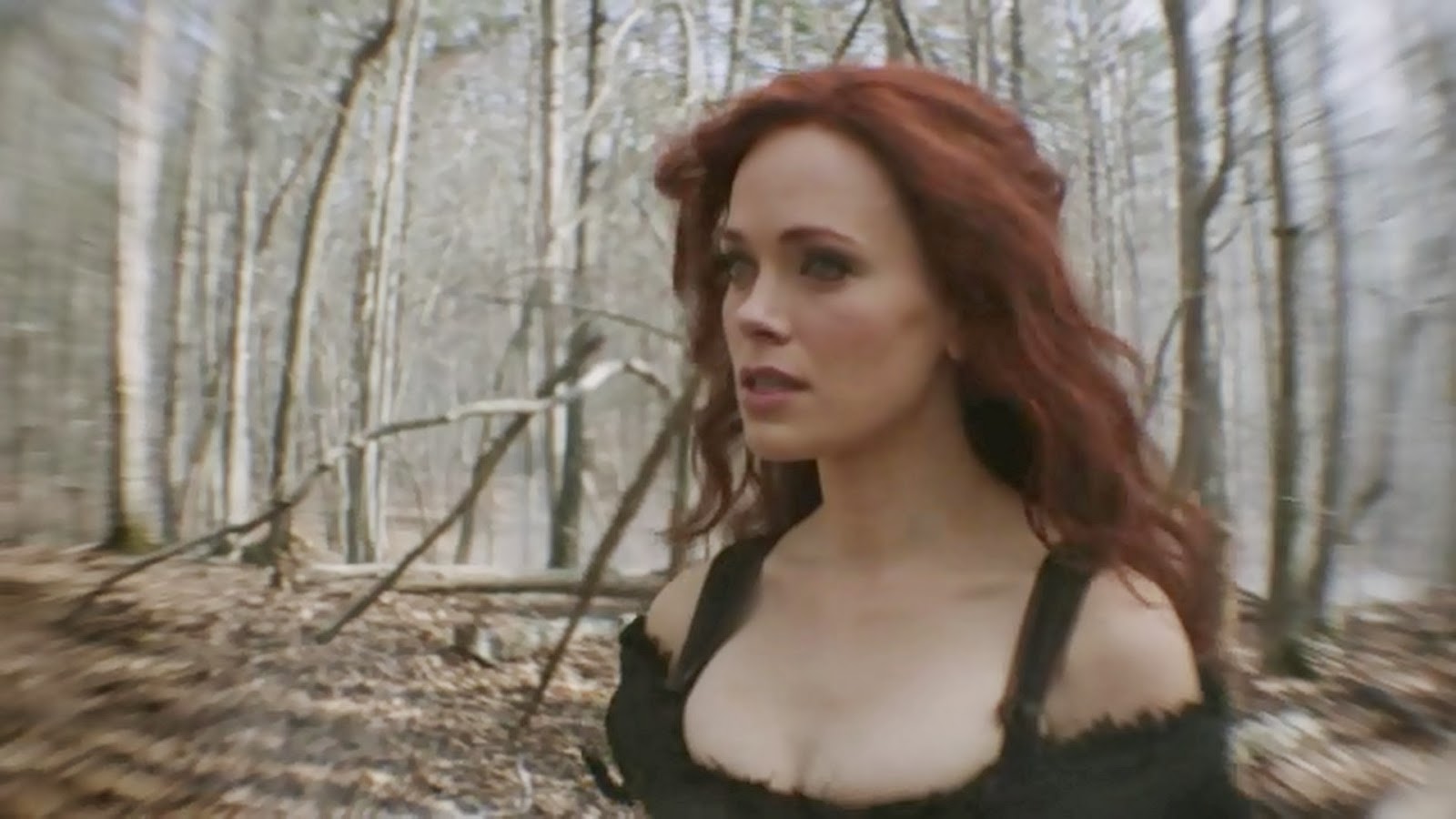 Selene hollow фильм 2015. сонная лощина фильм постер. дерево из сонной лощины. волчья лощина фильм. воронья лощина фильм 2022.