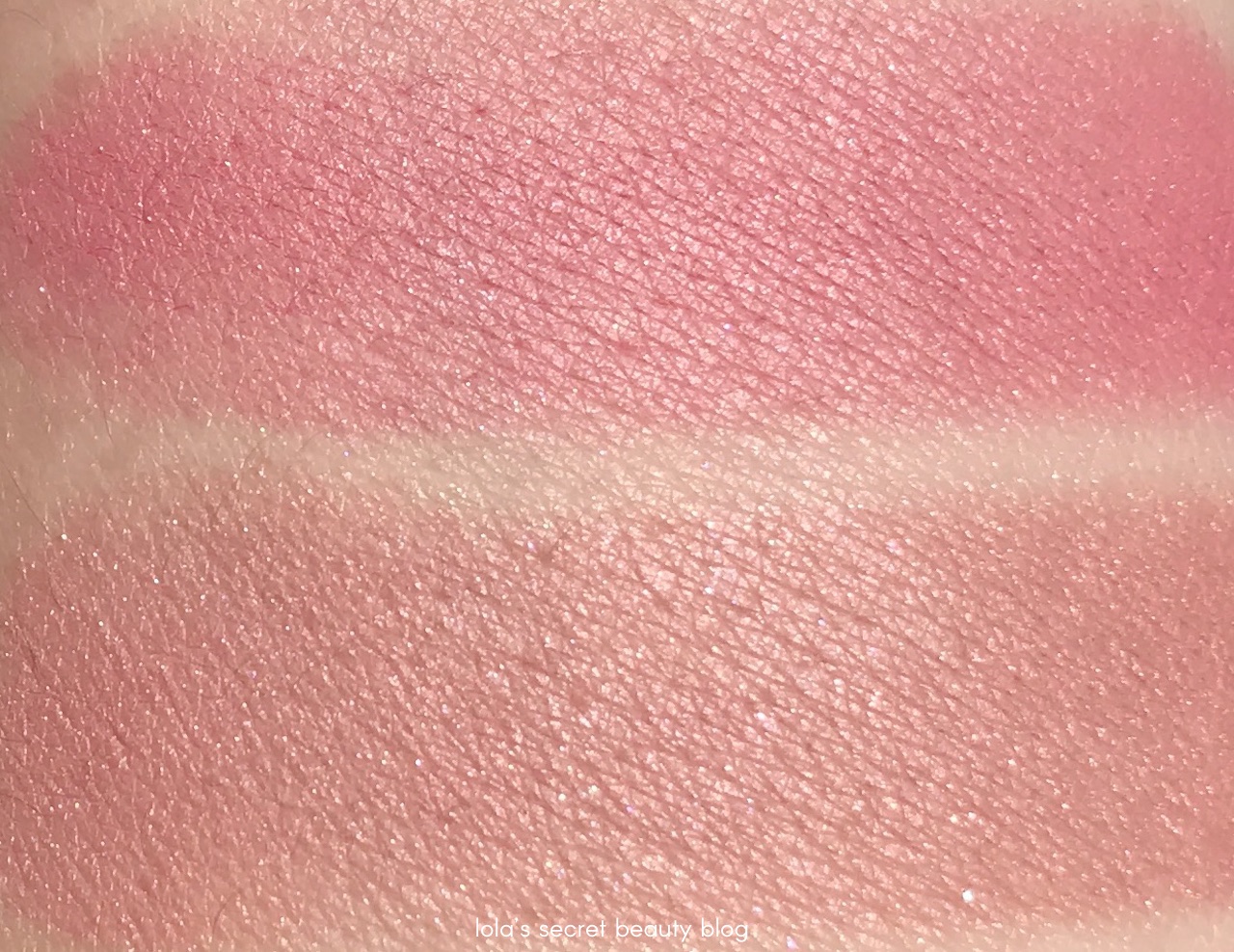 lola's secret beauty blog NEW HOURGLASS Ambient Strobe Lighting Blush