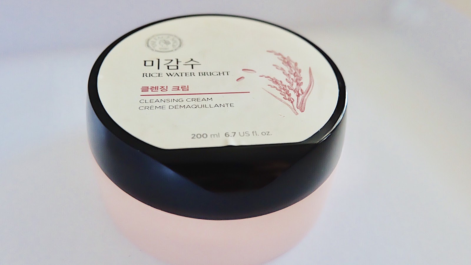 Cleansing cream. Its skin крем для лица. Крем для лица. Nature republic hiyanol крем. Cleansing cream.