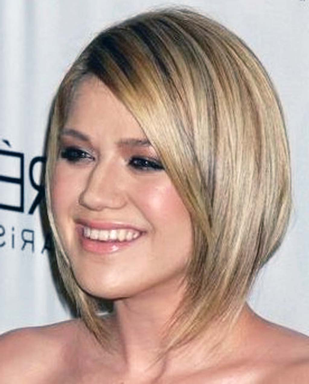 13 Hairstyles For Round Chubby Faces BEST Ellecrafts 13 Hairstyles For Round Chubby Faces BEST Ellecrafts