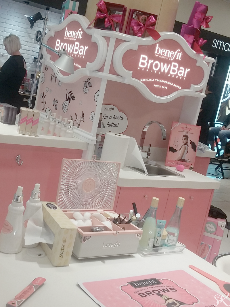 Makeovers with Macy's Southdale Beauty Event Stacie Raye