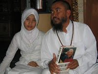 Syekh Puji Dikabarkan Nikah Lagi Dengan Bocah 7 Tahun, Artis Ini Sentil KPAI Syekh Puji Dikabarkan Nikah Lagi Dengan Bocah 7 Tahun, Artis Ini Sentil KPAI