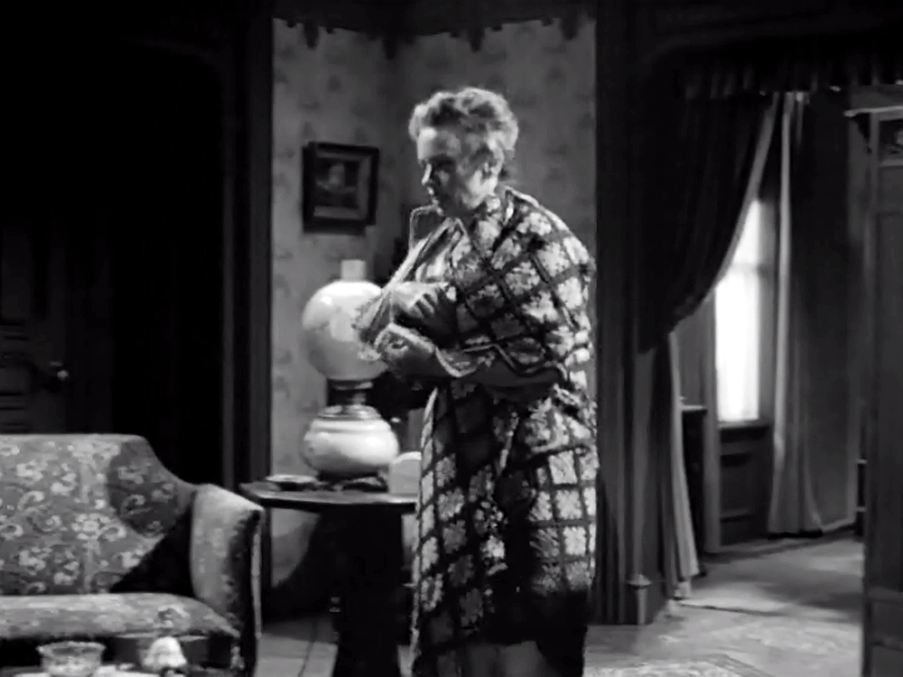 13 ALFRED HITCHCOCK PRESENTS Season 03 Episode 01 "The Glass Eye